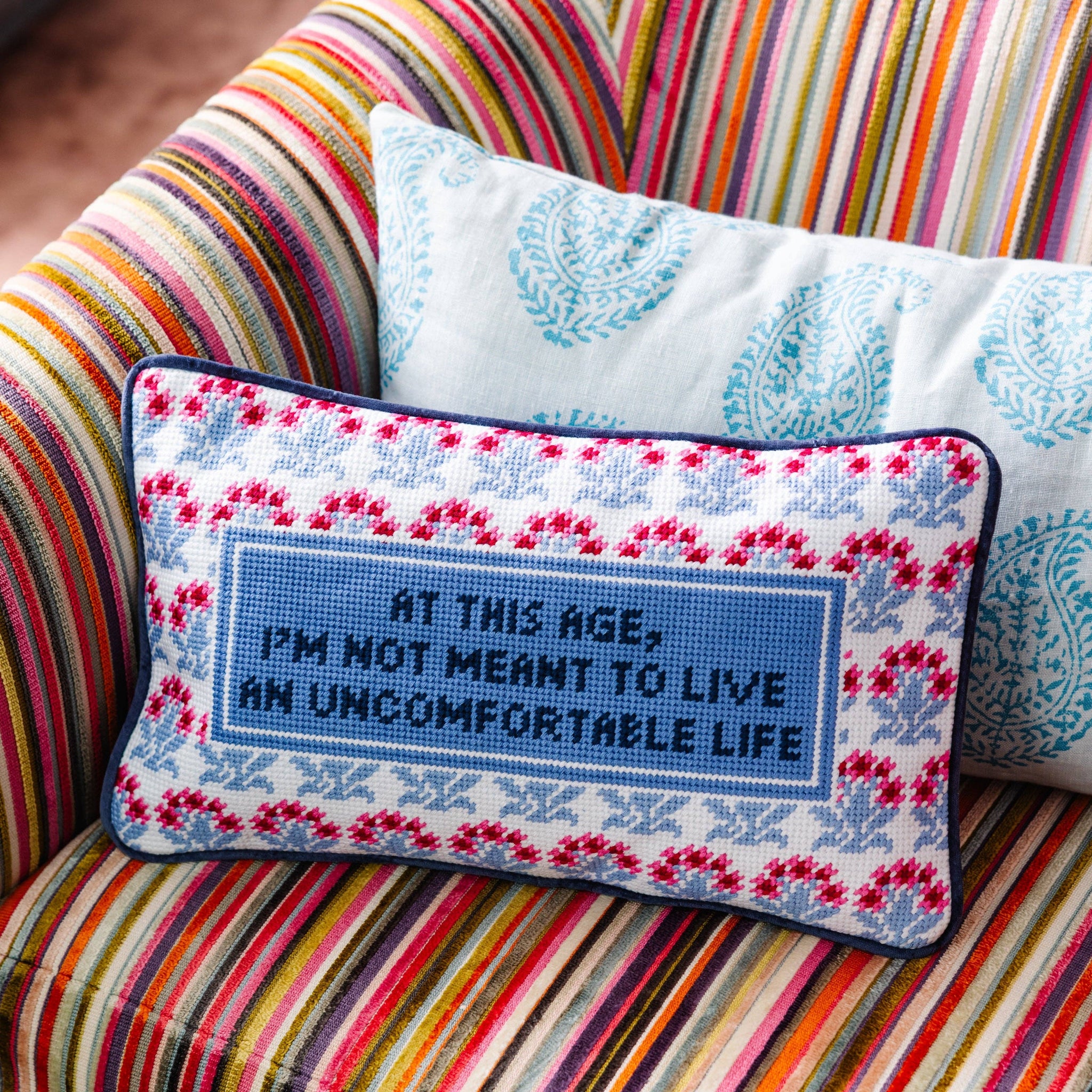 Heirloom Needlepoint Collection クッション be5960655e3d05ddc8586aee53853c